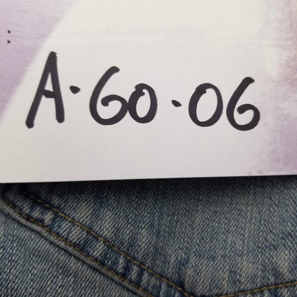 Calvin Klein Women's Regular Fit Light Wash Bootcut Jeans Mid Rise Blue Size 16 - Picture 9 of 9